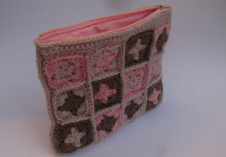 Granny Square Purse Pink/Milk Chocolate